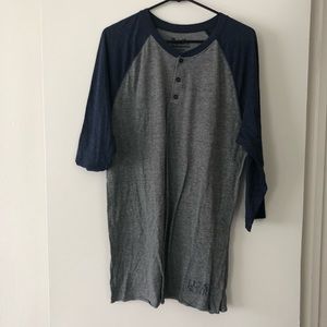 MENS Quicksilver baseball tee